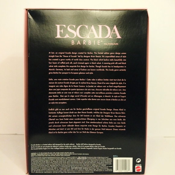 🌹🍃New In Box~Limited Edition 1996 ESCADA Barbie Doll - Picture 5 of 7